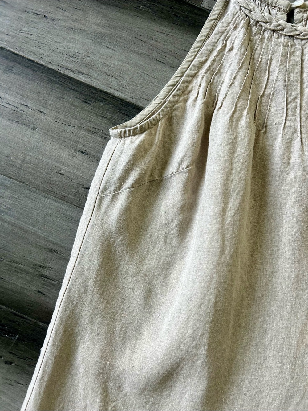 Relax by Tommy Bahama Beige Linen High Cut Neck Shift Dress - Picture 4 of 12
